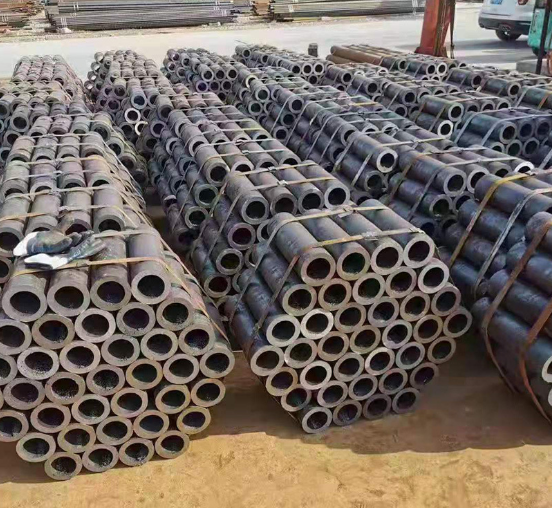 定尺零切無(wú)縫鋼管