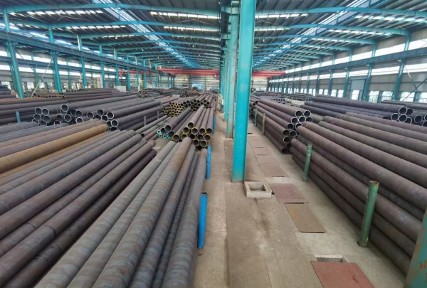 178*11無(wú)縫鋼管現(xiàn)貨